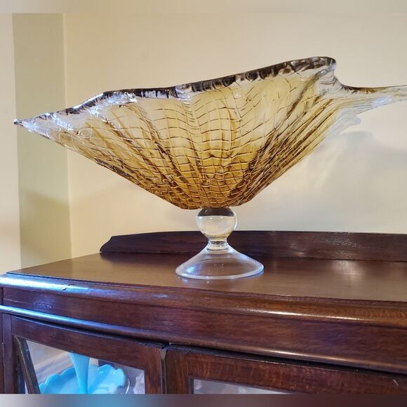 Large Centerpiece Statement Piece Amber Gold and Clear Glass - Picture 15 of 16